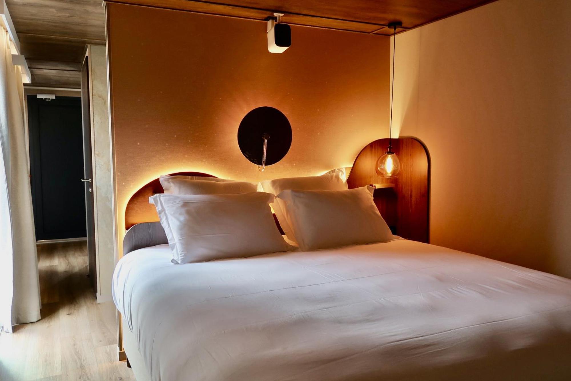 L'Escale Royale - Nid d'amour sur l'eau avec Jacuzzi à 40 min de Paris Saint-Martin-la-Garenne Esterno foto